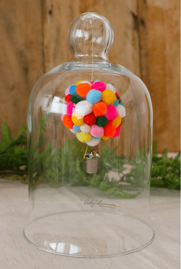 Redoma Balao de Pom-Pom Paty Fernandes Redoma Balao de Pom-Pom Paty Fernandes
